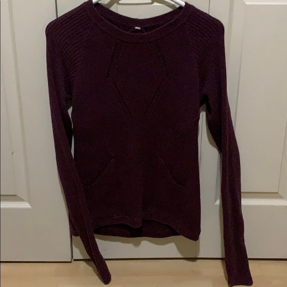 COPY - Lululemon burgundy long sleeves